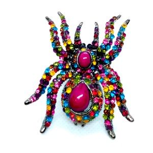 Rhinestone spider cocktail ring.